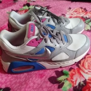 Nike air max size 8